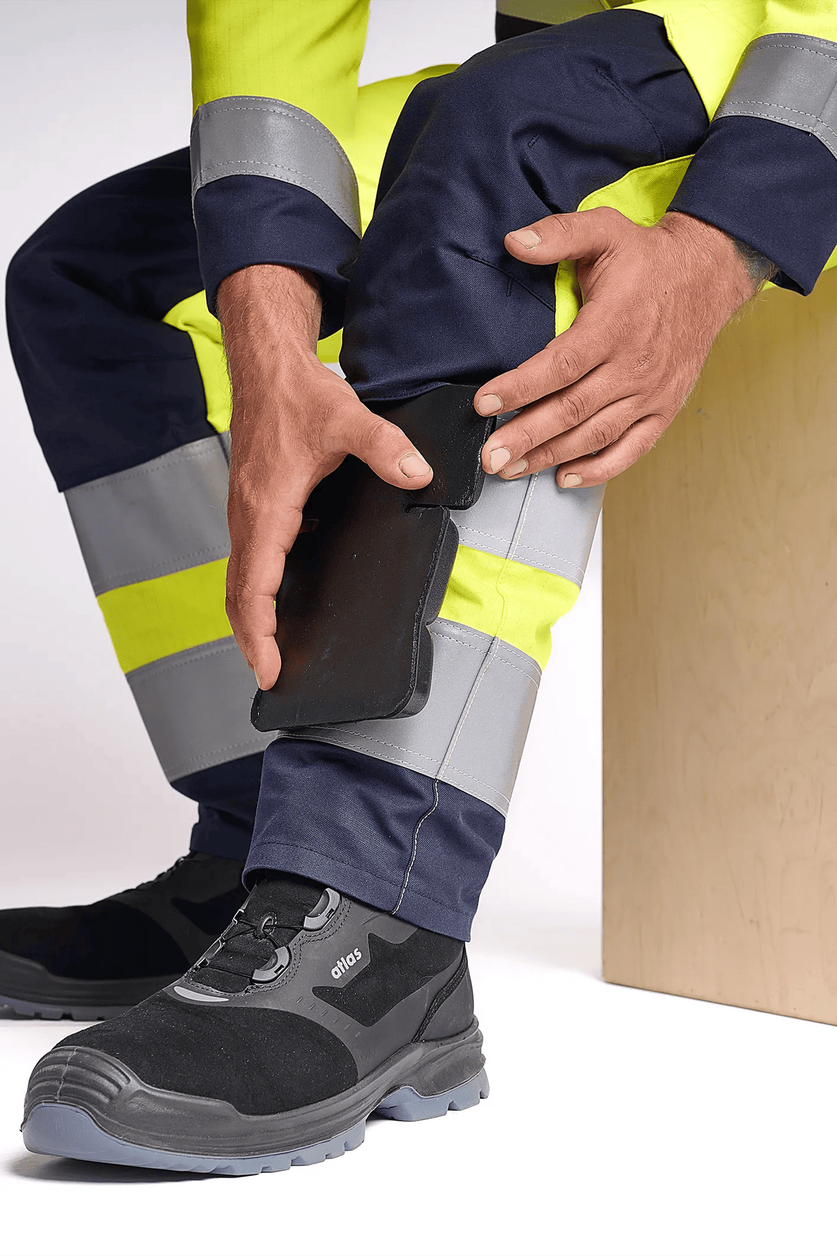 Sioen PRO Mizar in High-vis yellow/Navy blue