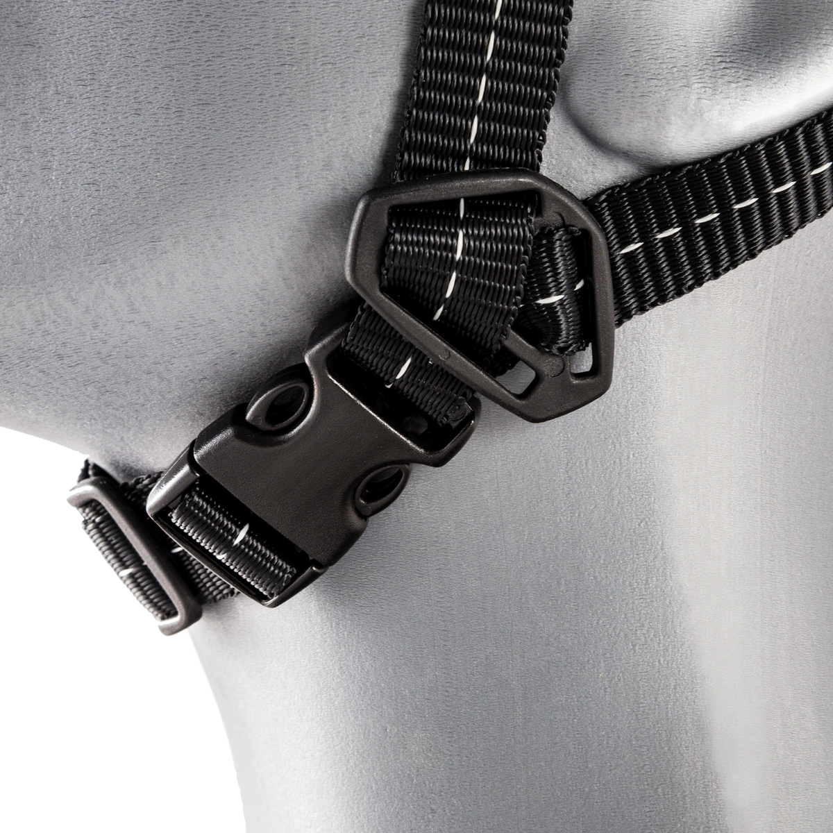 Skytec 9256 4-POINT Chin Strap, 20 MM With Buckle