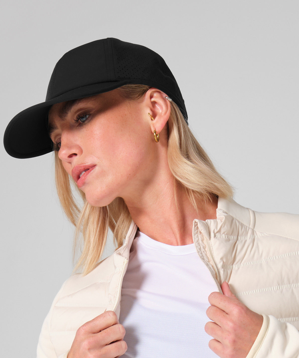 Beechfield Technical training cap, lifestyle photo