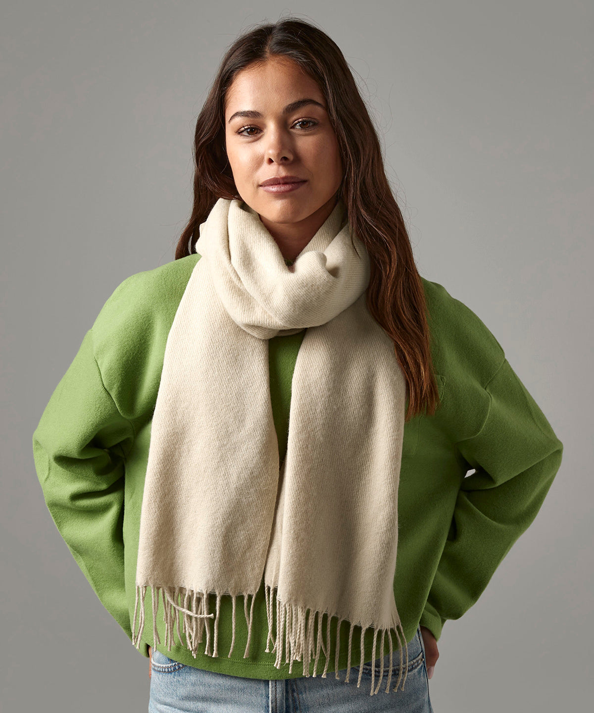 Beechfield Classic woven scarf, lifestyle photo