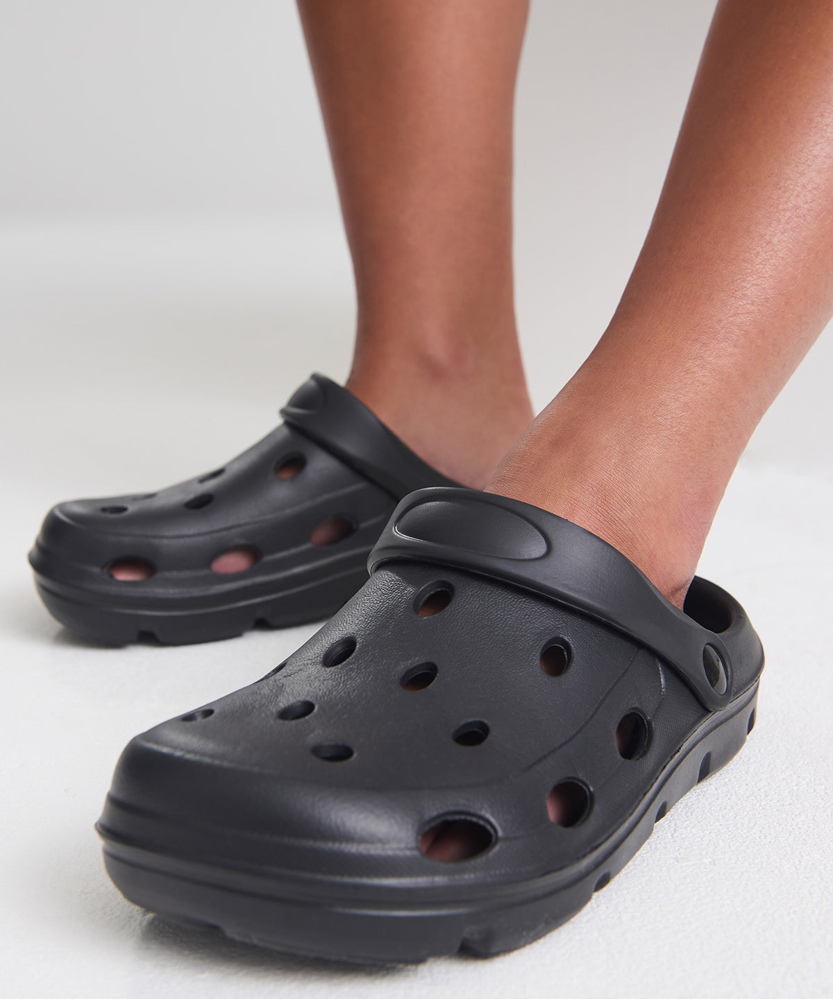 AWDis Just Cool AWDis Aero clogs, lifestyle photo