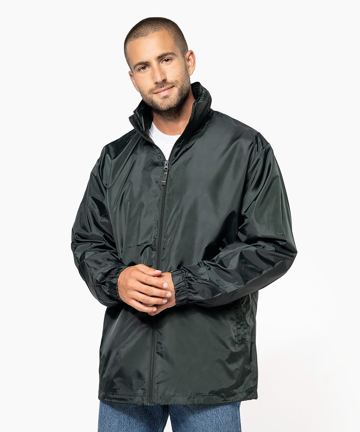 Kariban Windbreaker, lifestyle photo