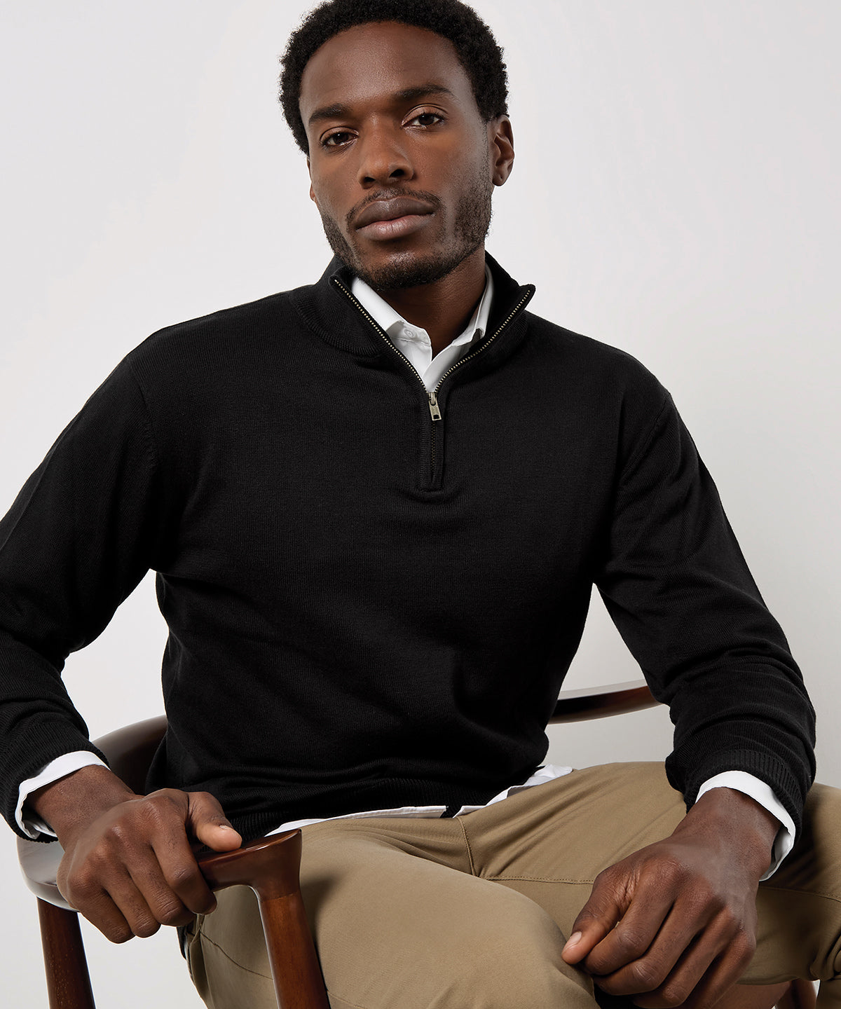 Kustom Kit Regular fit Arundel 1/4-zip sweater, lifestyle photo