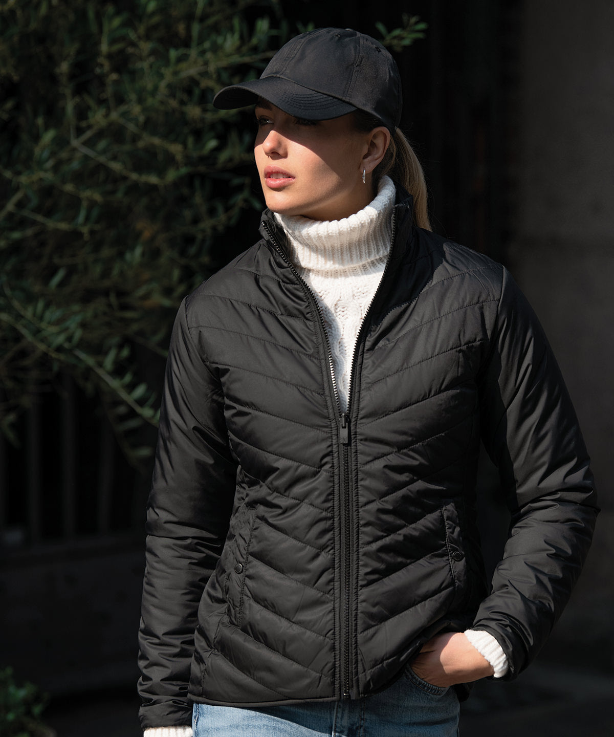 Nimbus Women’s Kendrick – fashionable quilted jacket in Charcoal, lifestyle photo