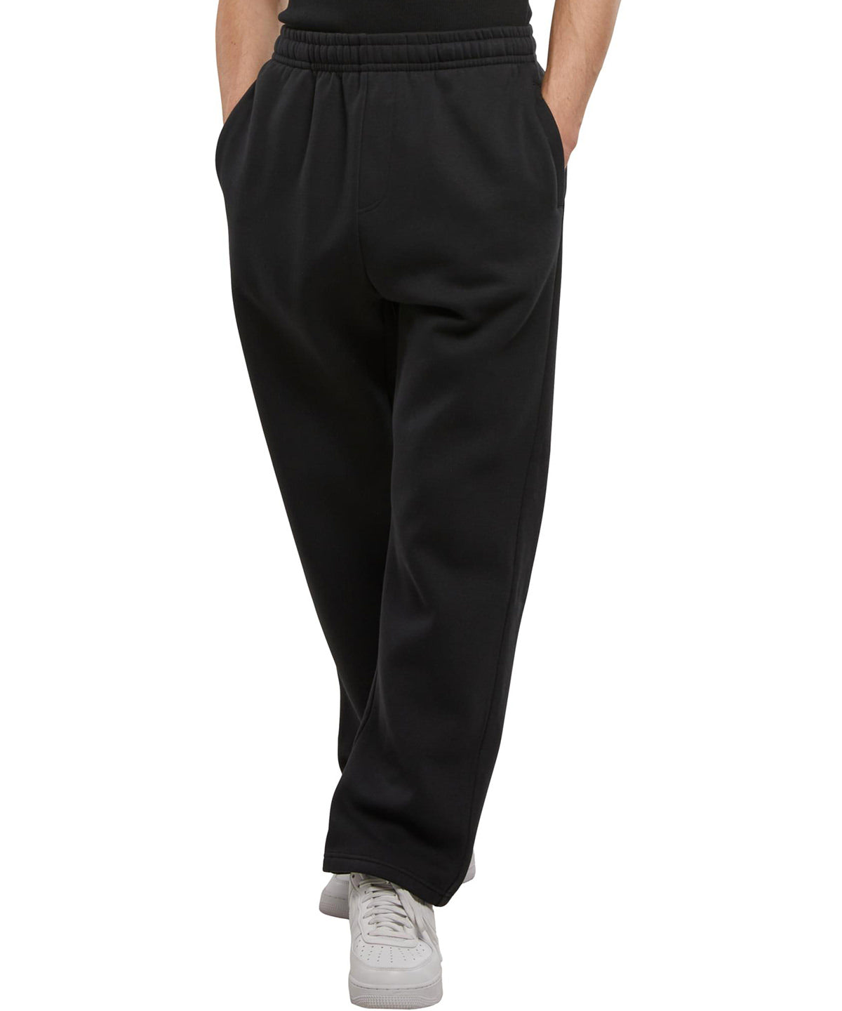 New Morning Studios Basic track pants, lifestyle photo