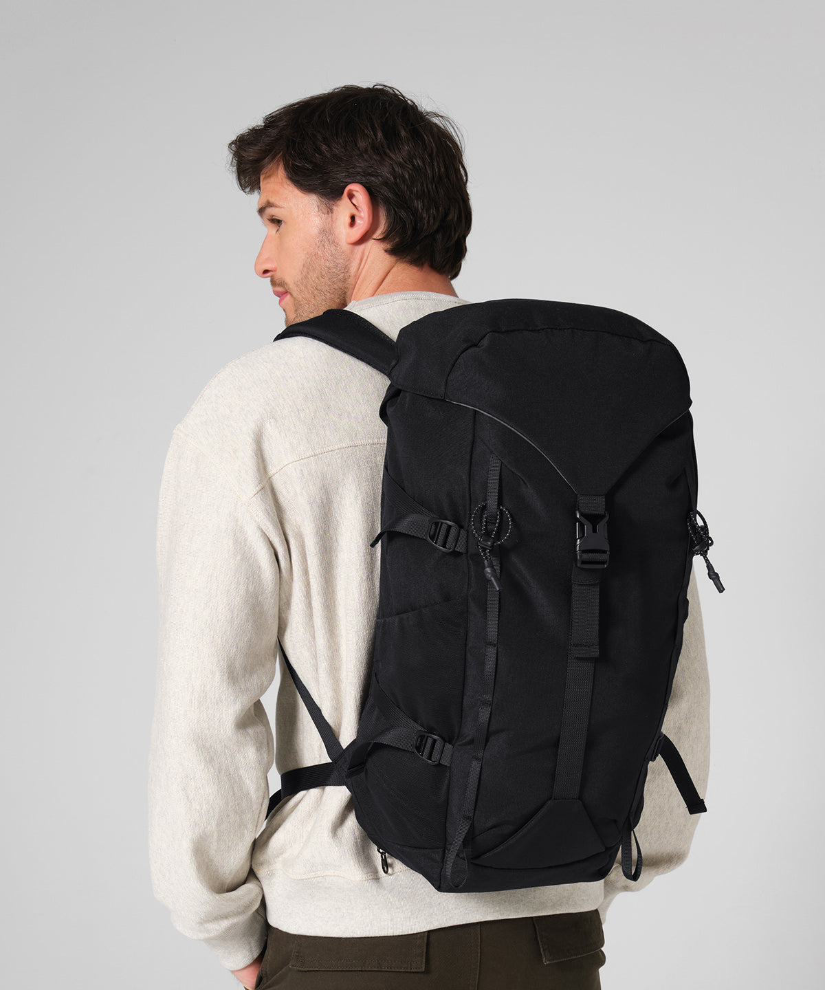 Quadra Active outdoor 30 litre backpack, lifestyle photo