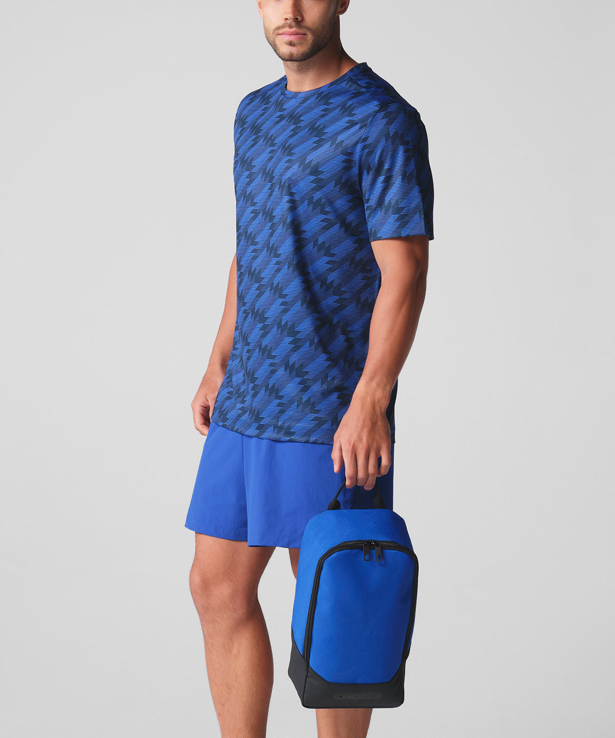 Quadra Pro team shoe bag, lifestyle photo