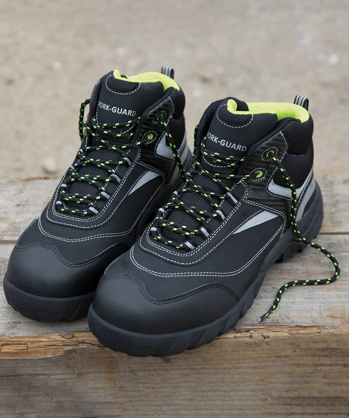 Result Workguard Work-Guard Blackwatch safety boot in Black/Silver, lifestyle photo