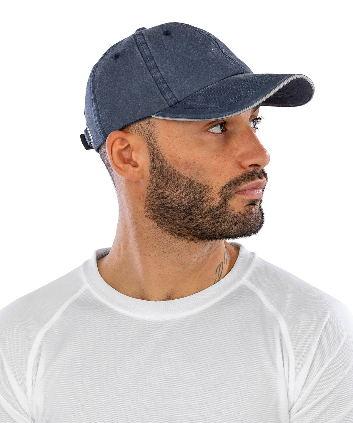 Result Headwear Washed fine line cotton cap with sandwich peak, lifestyle photo