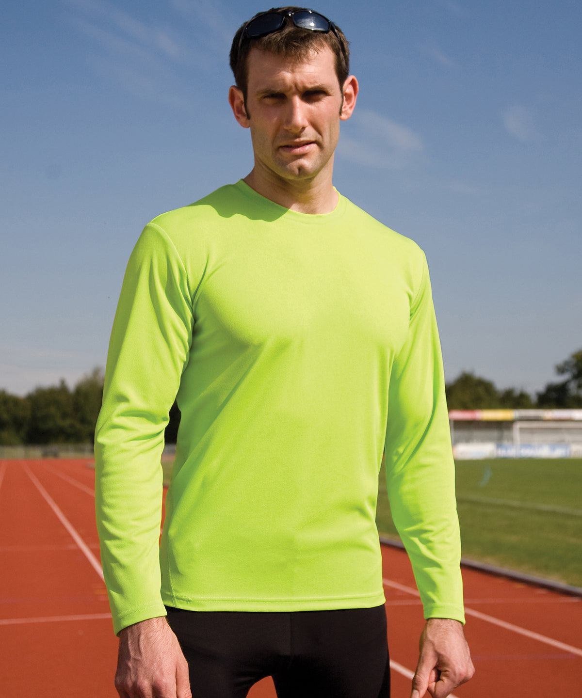 Spiro Quick-dry long sleeve t-shirt, lifestyle photo