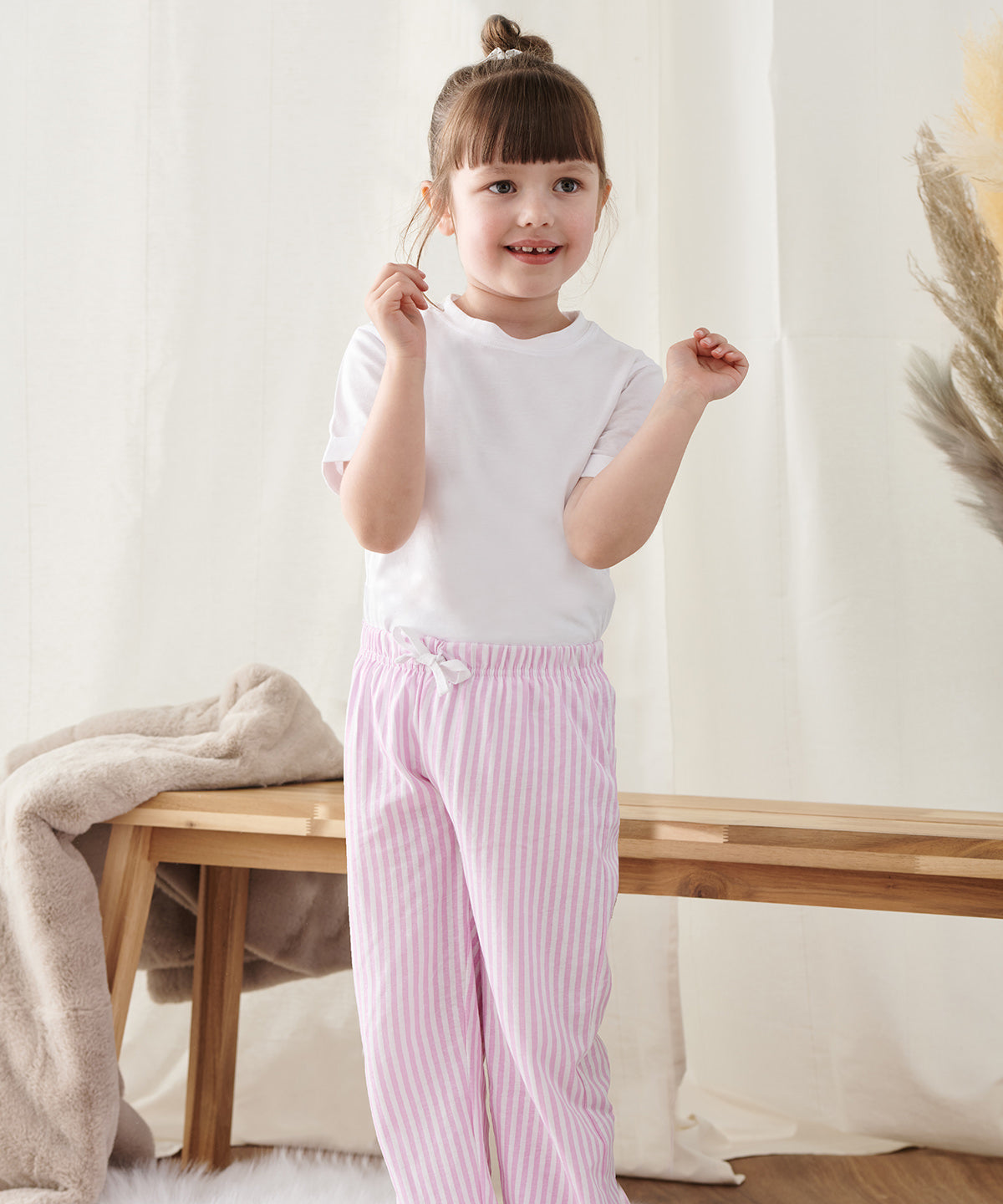 Towel City Kids long pyjamas, lifestyle photo