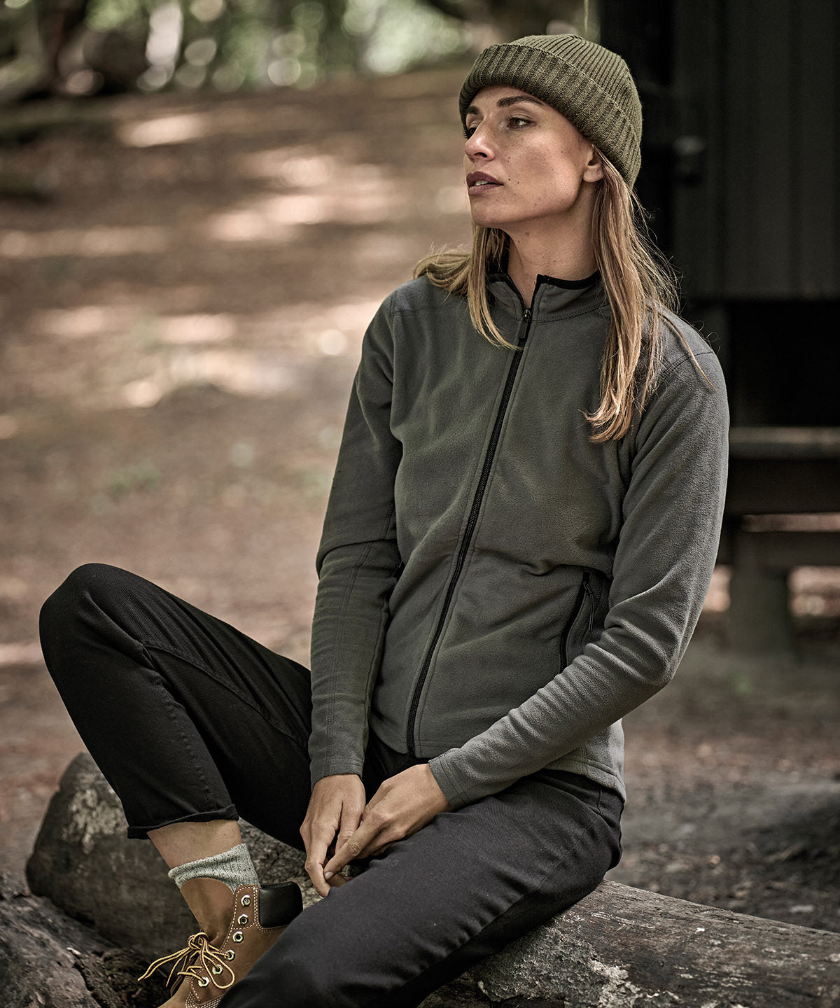 Tee Jays Women’s active fleece, lifestyle photo