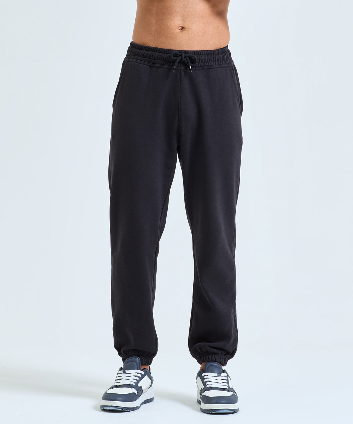 TriDri Recycled joggers, lifestyle photo