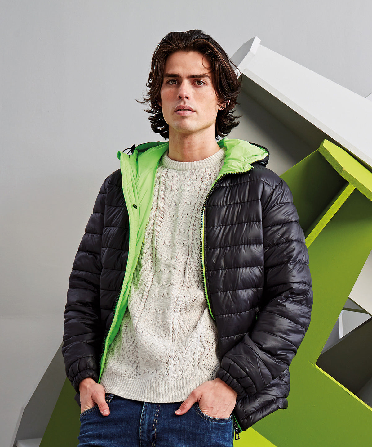 2786 Padded jacket, lifestyle photo