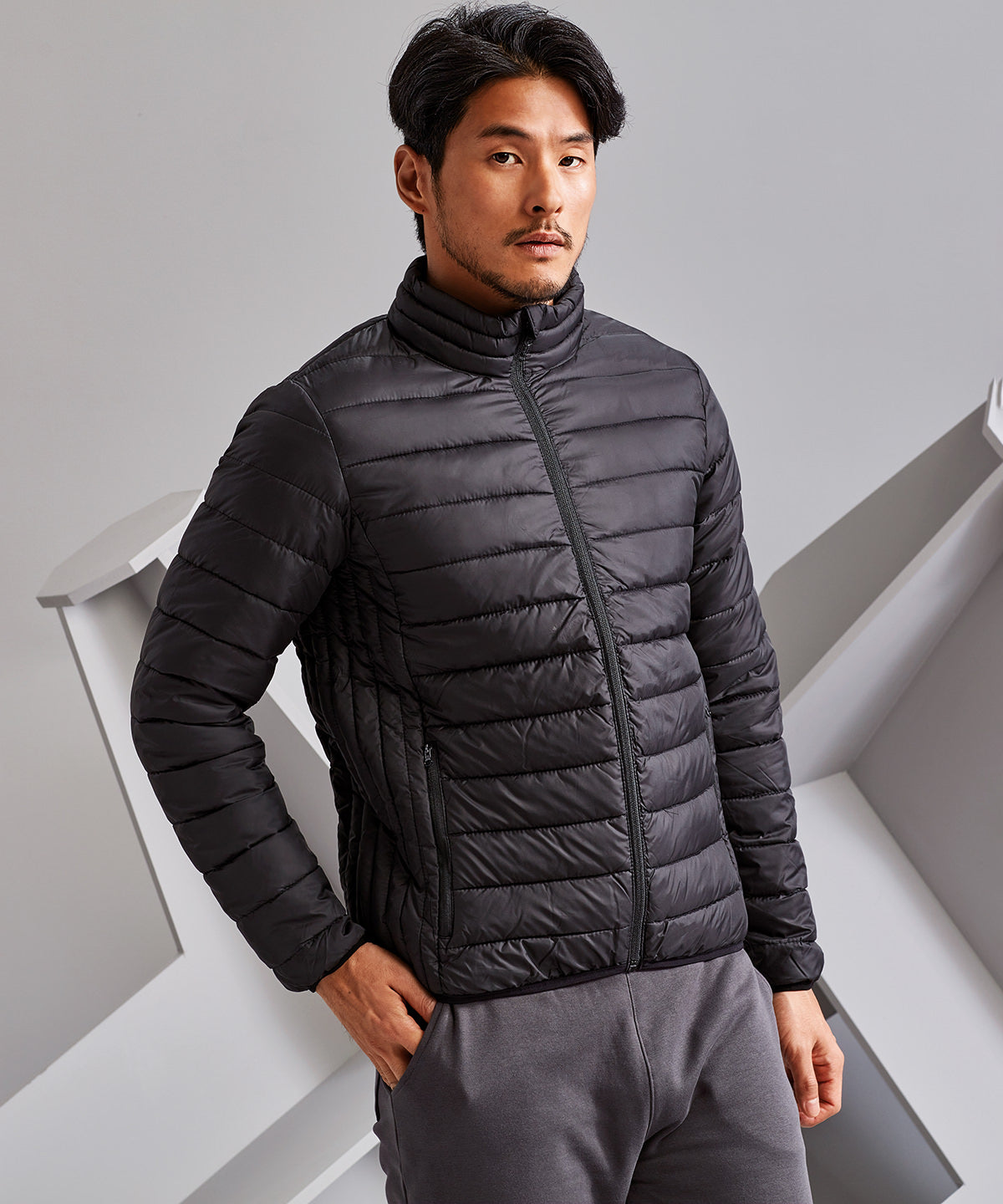2786 Traverse padded jacket, lifestyle photo