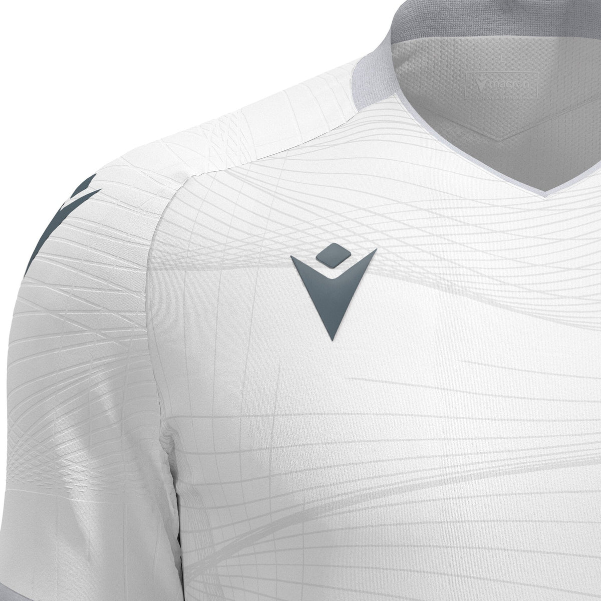 Macron Wyvern Eco Shirt - White/Silver