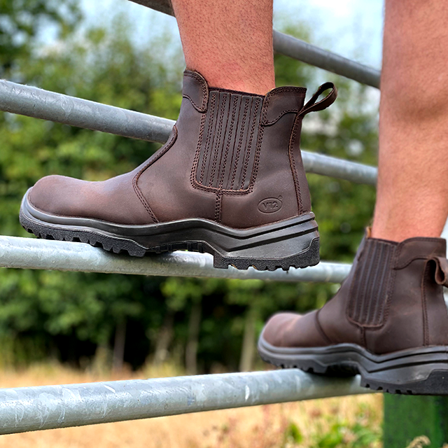 V12 Stallion STS VR610.01 S1P SRC safety boot in Brown – 4